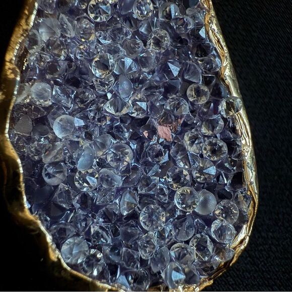 LAVENDER DRUZY GEODE PENDANT – GOLD EDGE 💜✨ - Picture 14 of 17